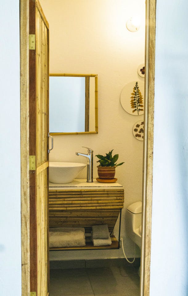  Single  -  Gorgeous house promoting healthy lifestyle w/ breakfast and dinner included.  - Gallery -  9