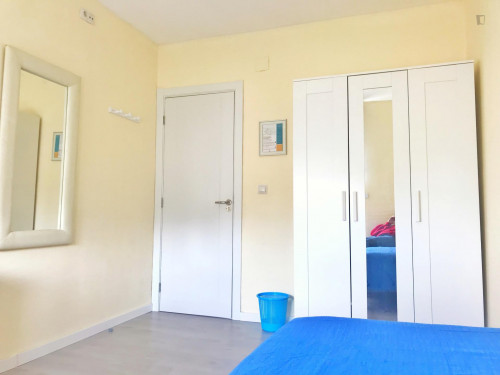 Lovely single bedroom  - Gallery -  2