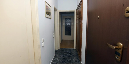 Spacious double bedroom in Vathi