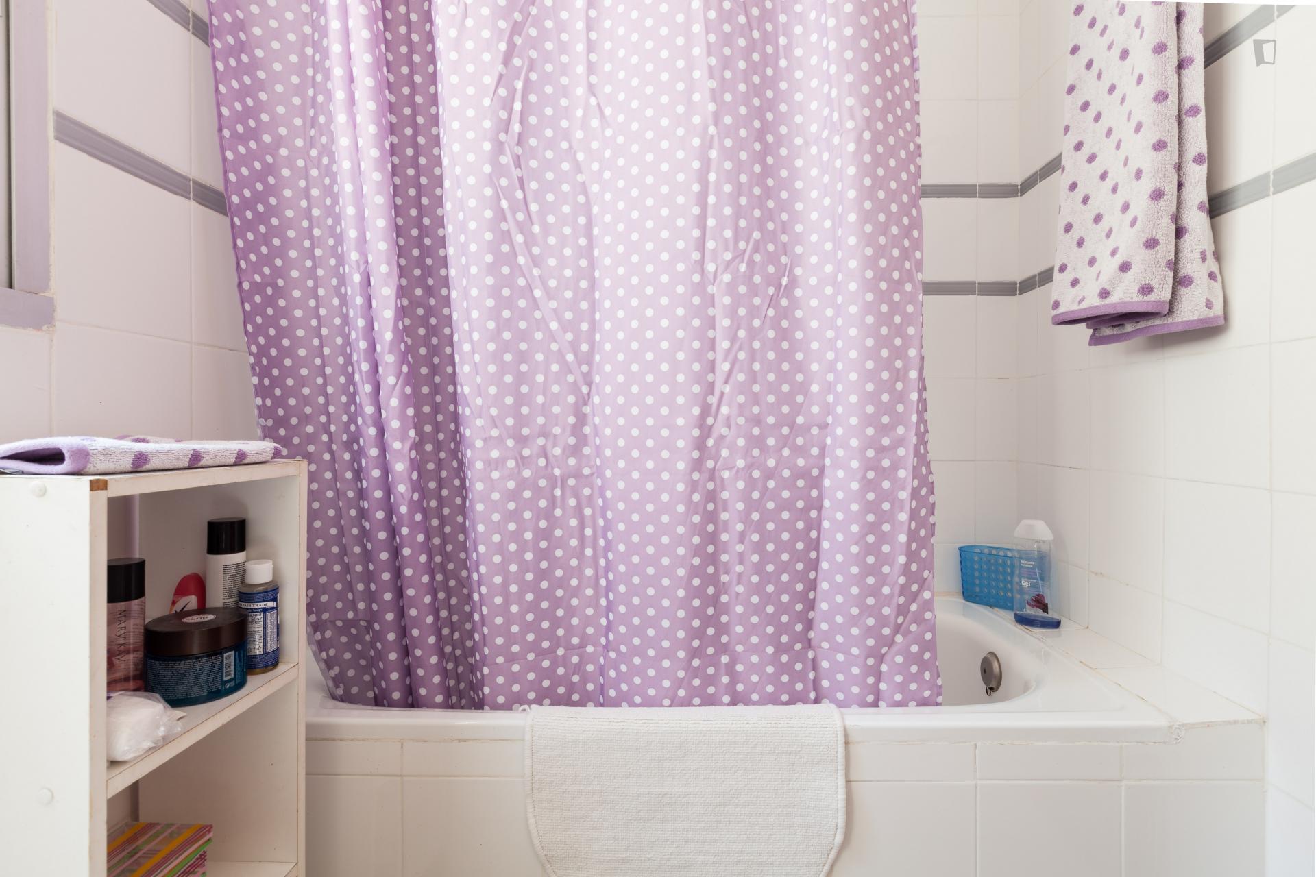 Single bedroom with breakfast, lunch and dinner included