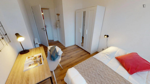 Sublime double bedroom in Asnières-sur-Seine