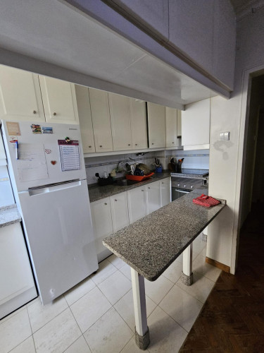Lovely single bedroom in Olivais