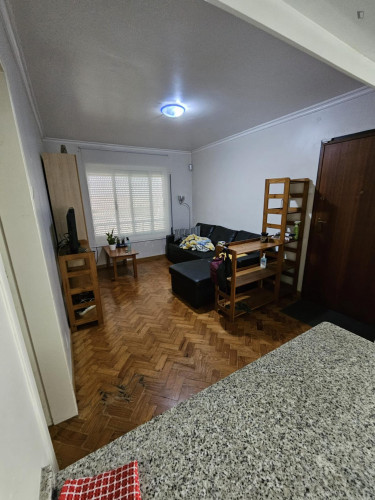 Lovely single bedroom in Olivais