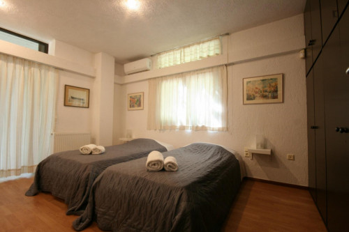Lovely 2-bedroom apartment with pool access in Rea - Gallery - 12