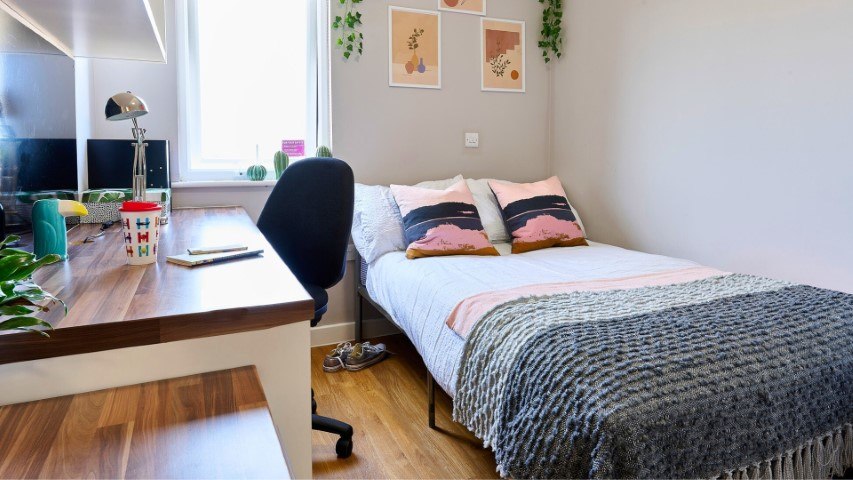 Four Bedroom Flat - 6