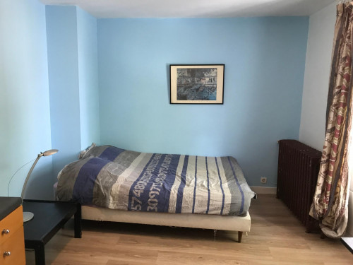 single bedroom in student residence - Gallery - 12