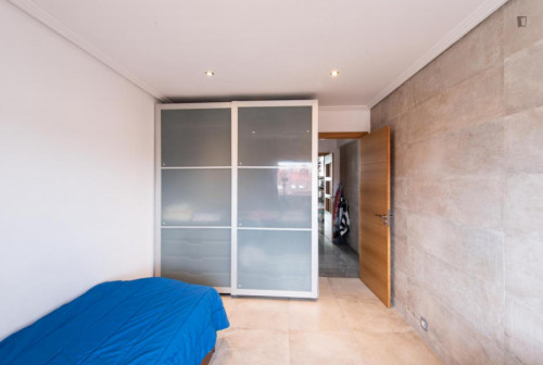 Lovely Single Bedroom close to Estación de tren Santander