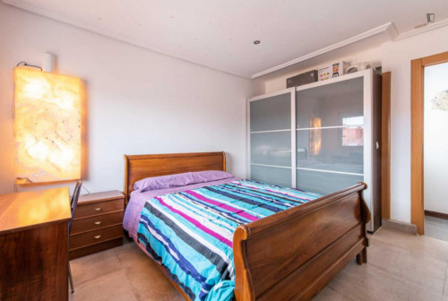 Pleasant Double Bedroom nearby Centro Botín