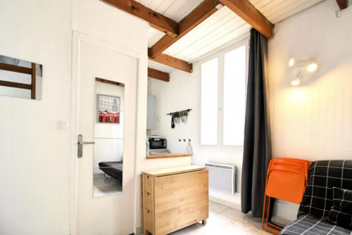 Elegant 1-bedroom apartment in Lodi