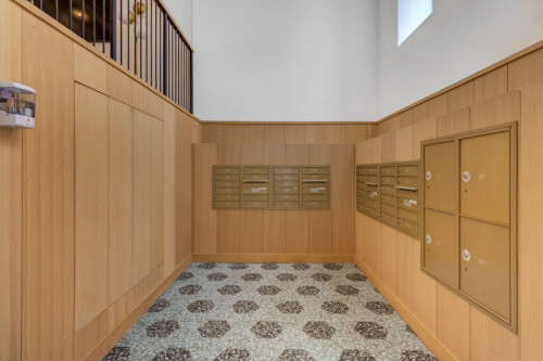 The Williamsburg House - Gallery - 7