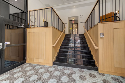 The Williamsburg House - Others
