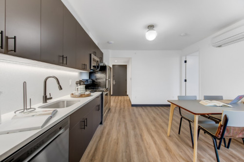 The Williamsburg House - Gallery - 29