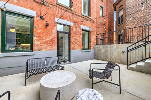The Williamsburg House - Gallery - 9