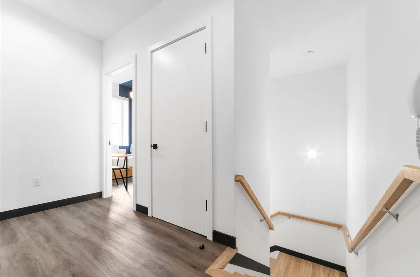  4 Bedrooms / 2 Bathrooms Apartment  -  The Williamsburg House  - Gallery -  2