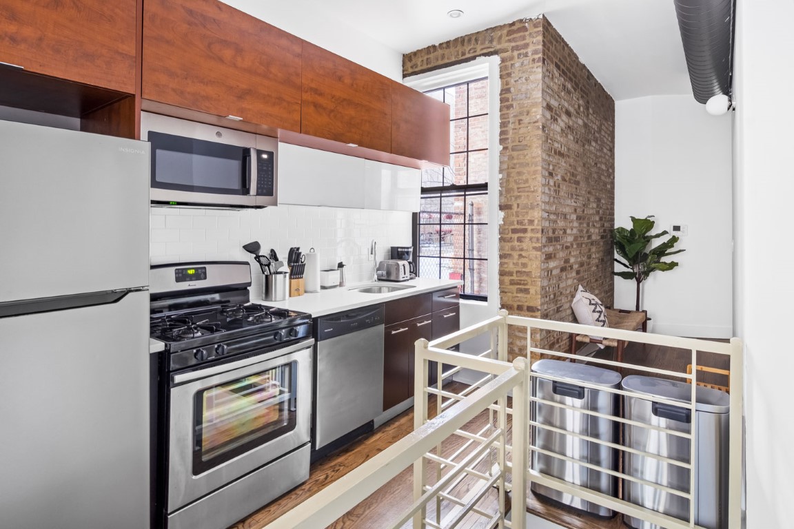  Standard  -  The Clark House  - Gallery -  17