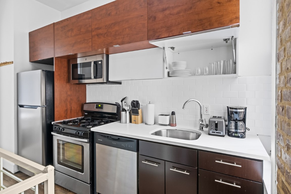  Standard  -  The Clark House  - Gallery -  20