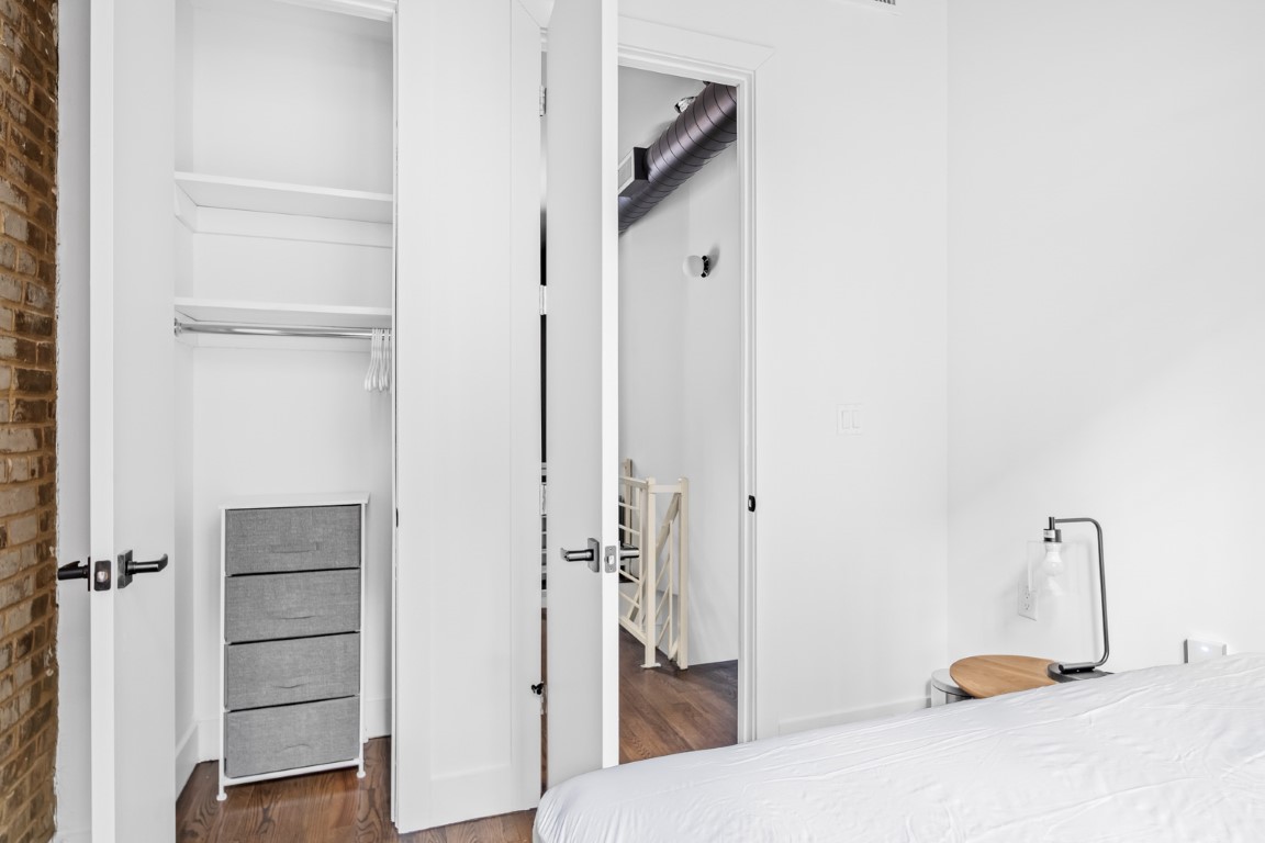  Standard  -  The Clark House  - Gallery -  11