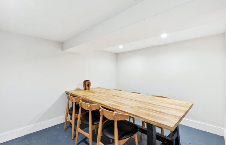  Private Standard Room  -  Hancock House  - Gallery -  17
