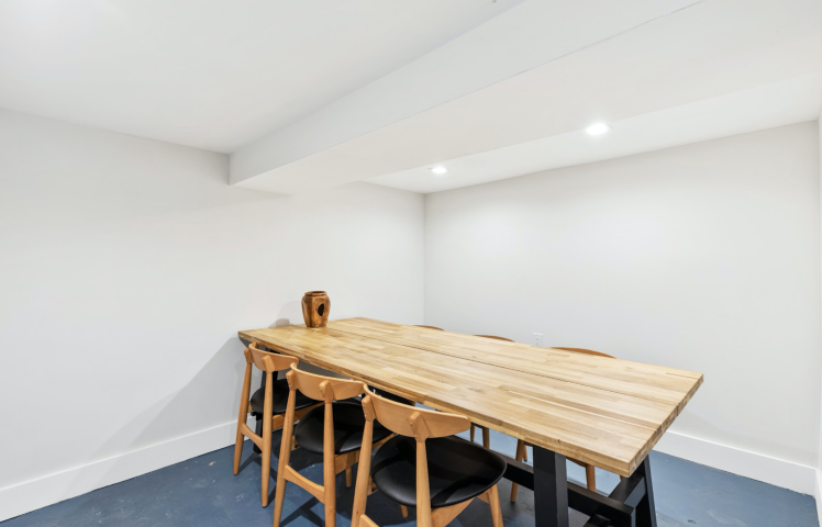  Private Executive Room  -  Hancock House  - Gallery -  13