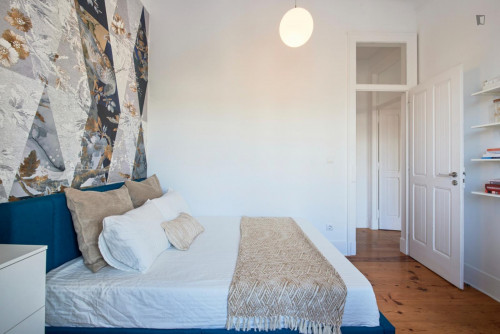 Great looking single bedroom in a property with balcony