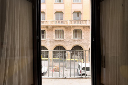 Delightful double bedroom in proximity to Urquinaona metro station