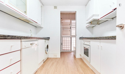 Spacious single bedroom in Tiro de Línea - Gallery - 17