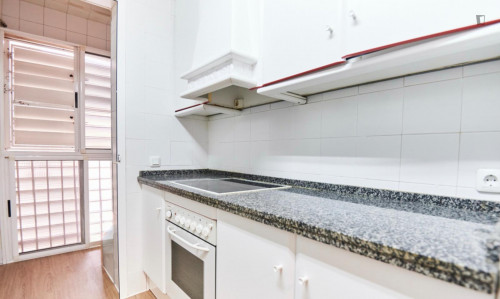 Spacious single bedroom in Tiro de Línea - Gallery - 16