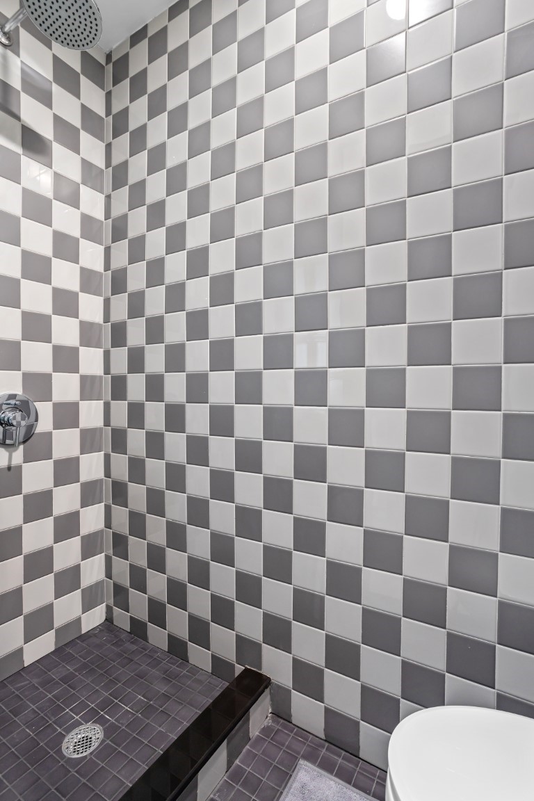 Standard - Maison Edgecombe - Gallery - 3