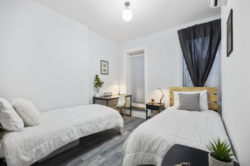 Newkirk House - Gallery - 5