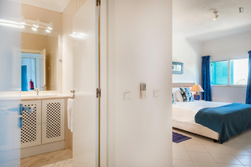 Beautiful and sunny 2-bedroom flat in Portimão - Gallery - 24