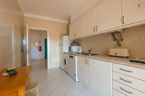 Beautiful and sunny 2-bedroom flat in Portimão - Gallery - 14