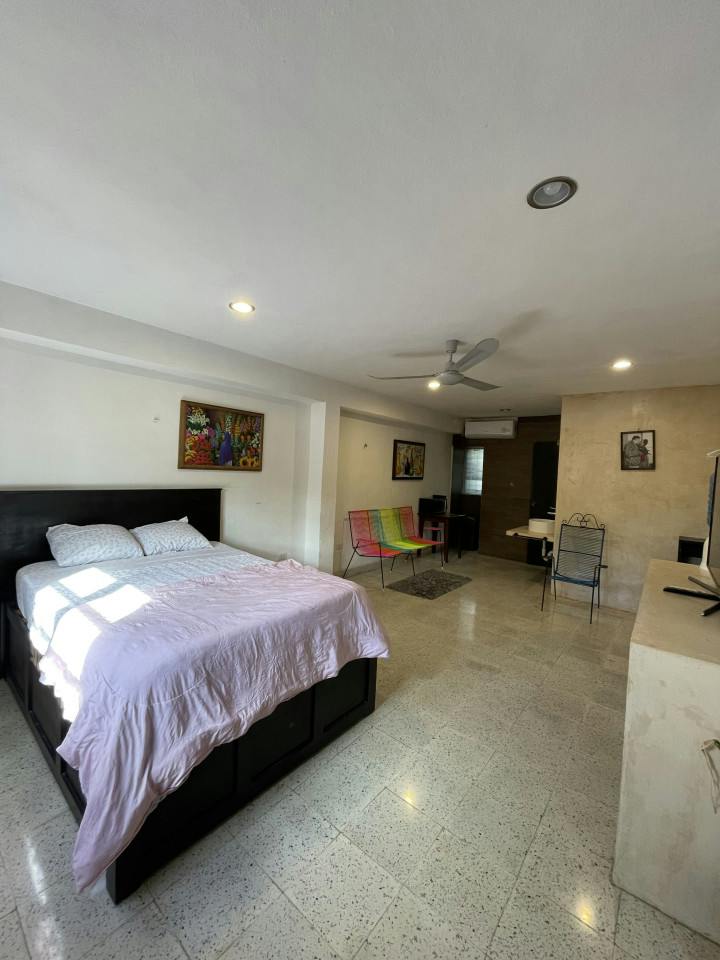 Independent Private Room - 1