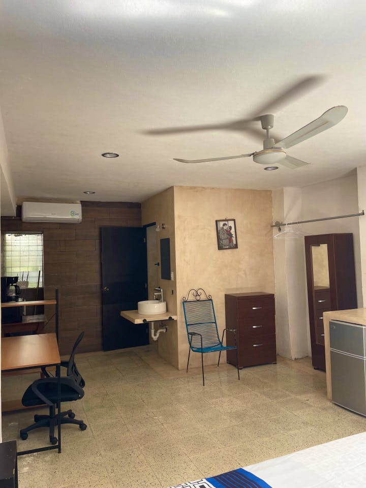 Independent Private Room - 14