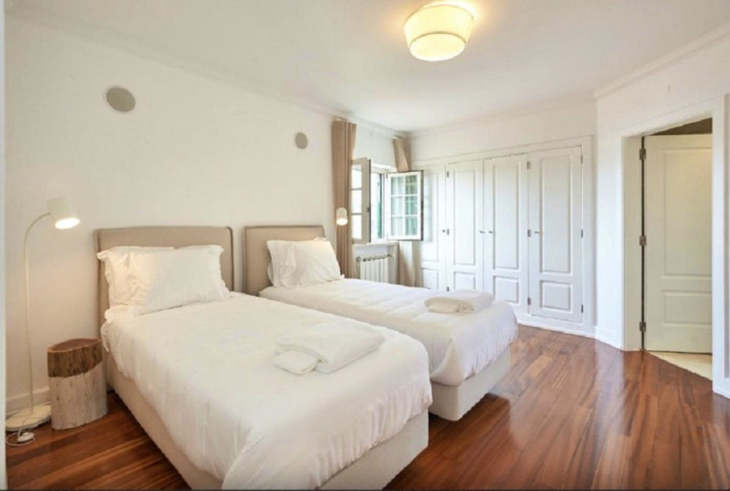 Private Room 1 - 14
