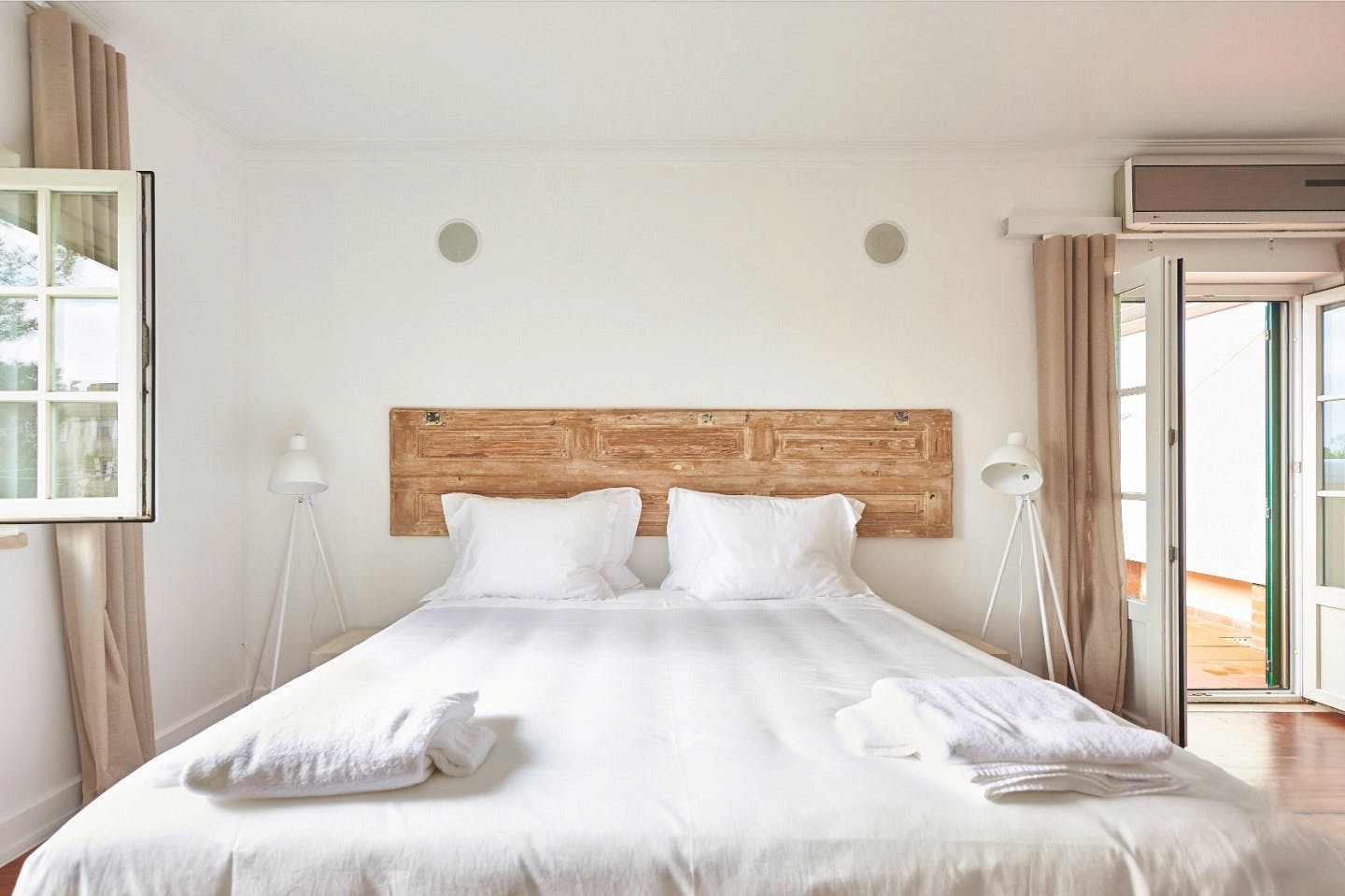 Private Room 2 - 11