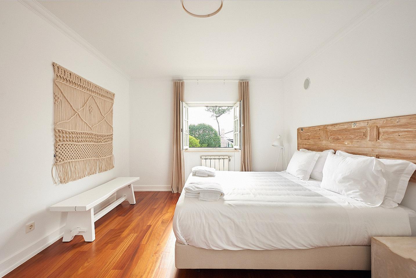 Private Room 2 - 18