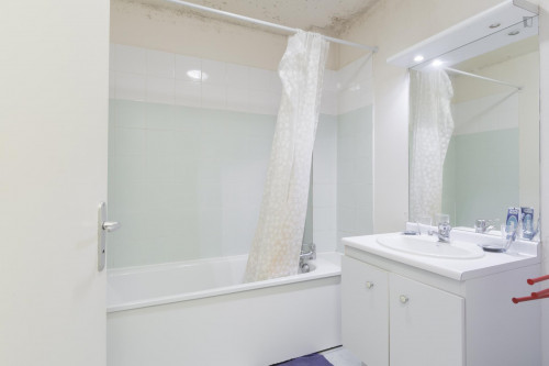 Chambre individuelle dans un appartement partagé ( 3 chambres ) - Gallery - 11