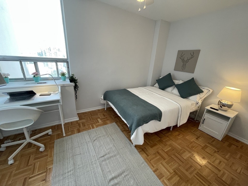 Silver Room - 100 Wellesley St - Financial District - 100 Wellesley St - Gallery - 1