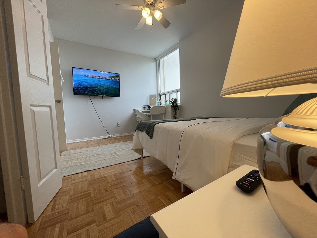  Silver Room - 100 Wellesley St  -  Financial District - 100 Wellesley St  - Gallery -  6