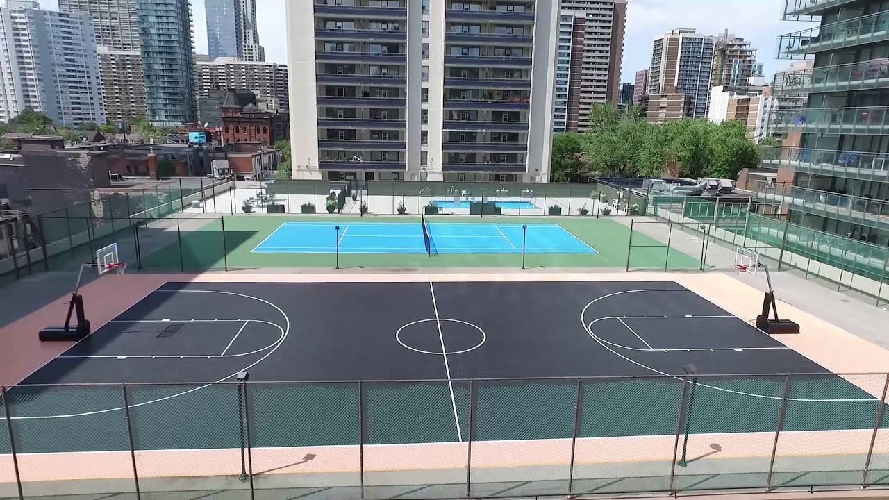 Financial District - Dundonald St