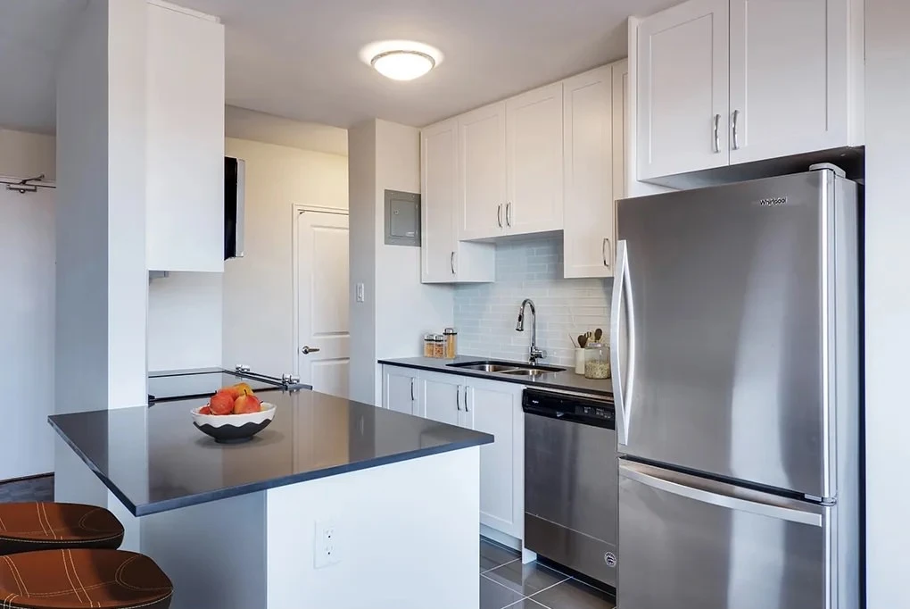 Silver Plus Room - Financial District - Dundonald St - Gallery - 4