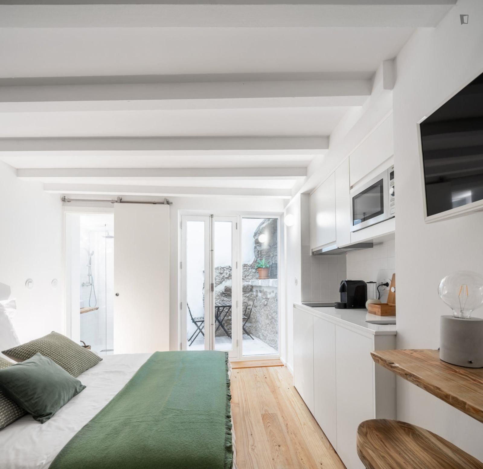 Charming Studio Next To Universidade De Coimbra - 1