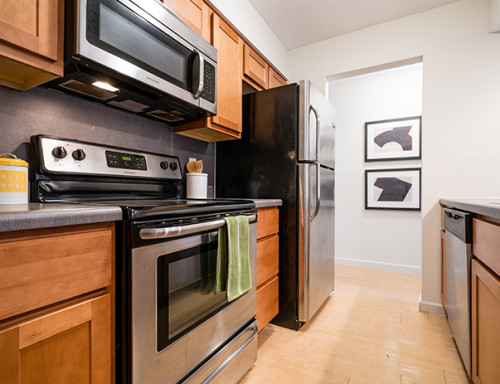 Campustown Rentals  - Gallery -  4