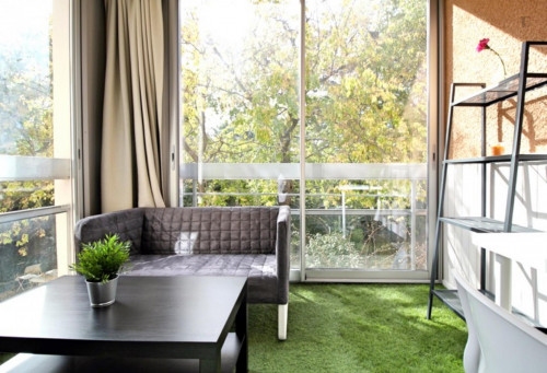 Double bedroom close to Jardin de Mathilde