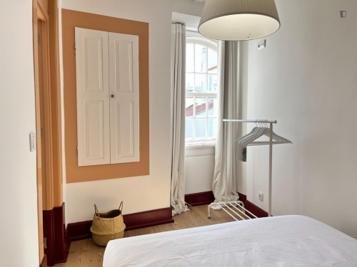 Universaty Trendy one bedroom flat with air conditioning