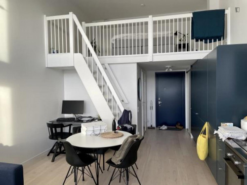 Stylish studio close to Roslags Näsby train station - Gallery - 3