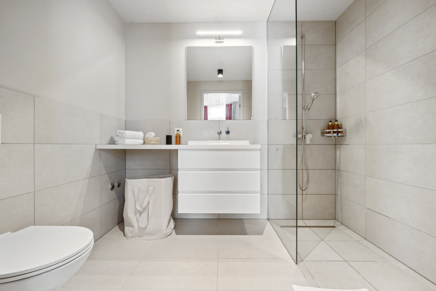  Cosy Studio  -  Stylish apartment near Cham Lorzenpark Bus Stop  - Gallery -  17