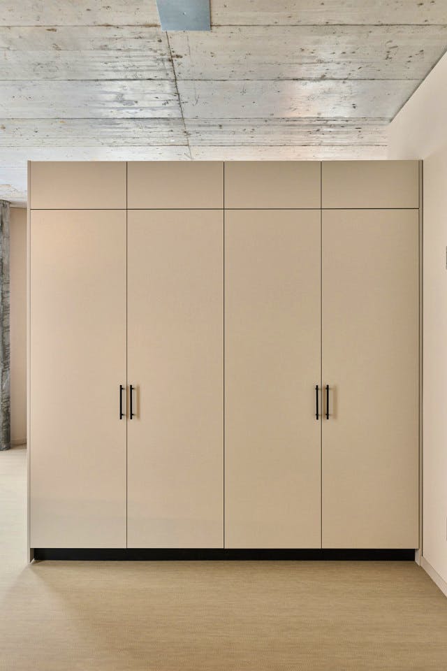  Suite  -  Stylish apartment near Cham Lorzenpark Bus Stop  - Gallery -  17
