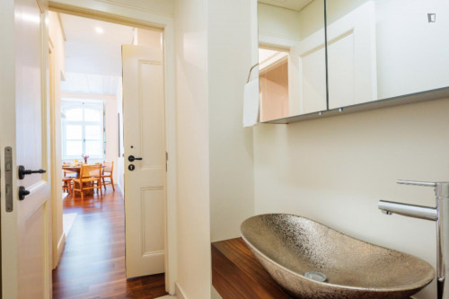 Luxury 2 Bedroom Apartment in the Heart of Baixa de Lisboa - Gallery - 6