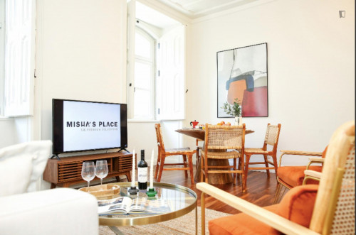 Luxury 2 Bedroom Apartment in the Heart of Baixa de Lisboa - Gallery - 17